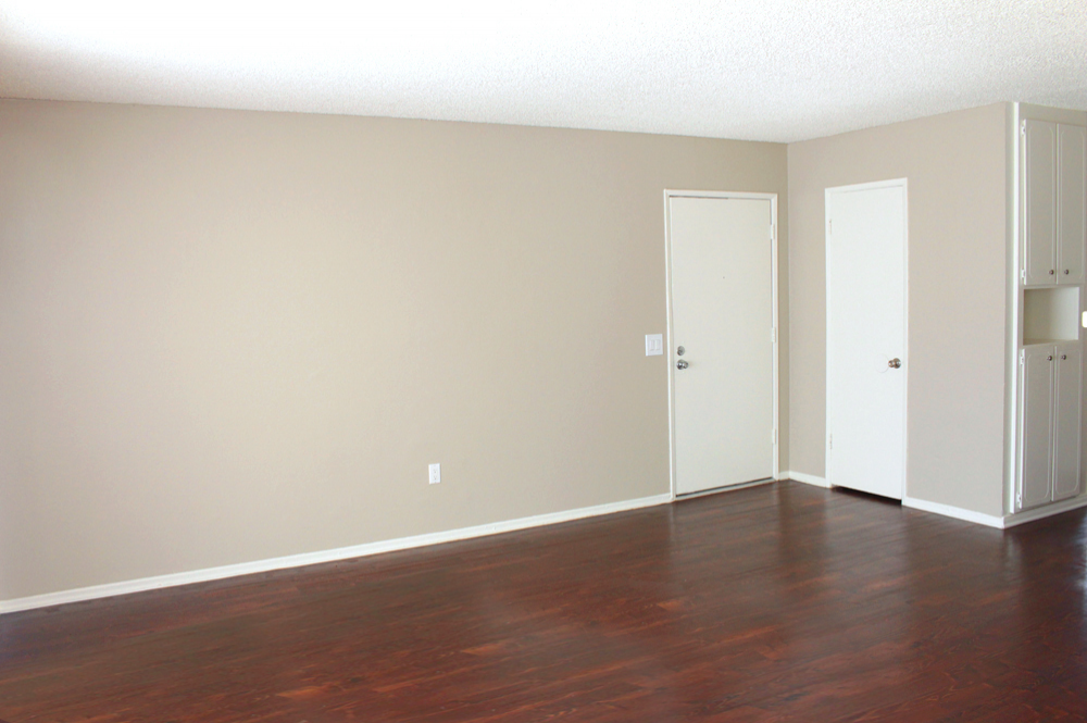 This image is the visual representation of Interiors 1 7 in Northpointe Apartments.